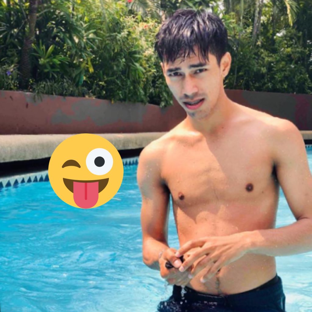 ลงรูปขำๆ / ไม่รับงาน / ชอบเที่ยว ชอบกินครับ (ไม่รับงานทุอย่างครับ มีคนเอารูปไปใช่ลอกเยอะมาก อย่าไปโอนให้น่ะครับ ) ชื่อ เอ็ม ครับ 😛. IG : Sohsuna.