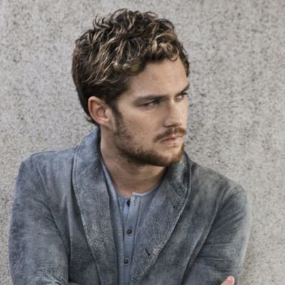 ❝He might be as pretty as a maiden's dream, but underneath his white cloak he is Tyrell to the bone.❞