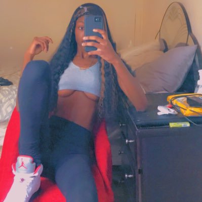 Little booty assassin😉 DM ONLY FOR BUSINESS*Custom Videos*//NO MEET UPS 😚//