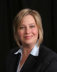 Expose internet scams, I trade the markets, help people cure panic attacks, love solar power, weight loss expert!
