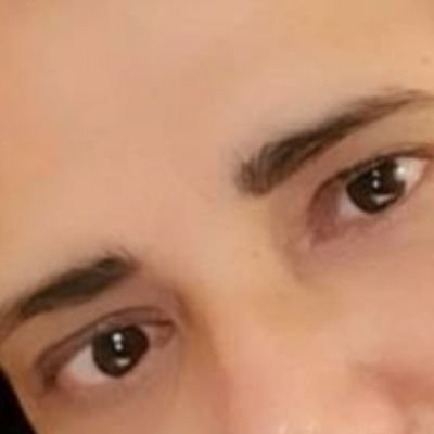 taniardias's profile picture. 