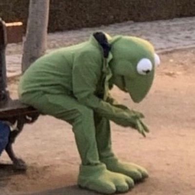 _youroldfriend's profile picture. romantic and sentimental creature, with a tendency towards solitude.