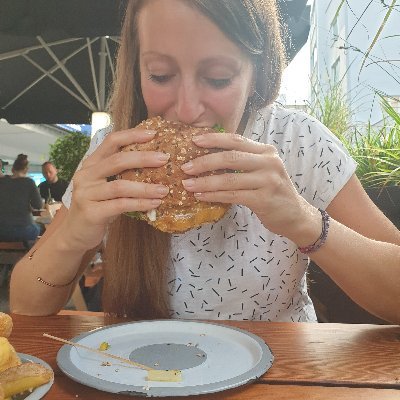 auf_toast's profile picture. 