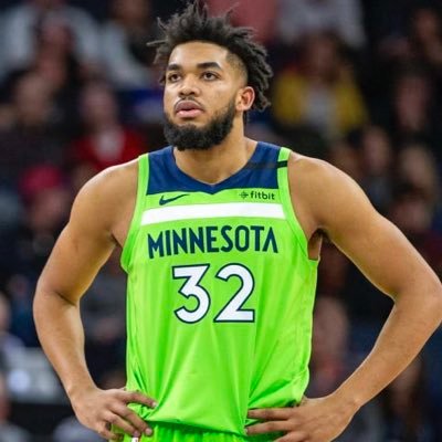 WolvesBack's profile picture. 29-11 #RaisedByWolves