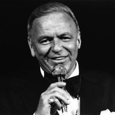 Você é um grande fã do Frank Sinatra? Se sim, siga a nossa página e acompanhe tudo sobre Frank Sinatra! Veja fotos e vídeos, ouça músicas e interaja com fãs.