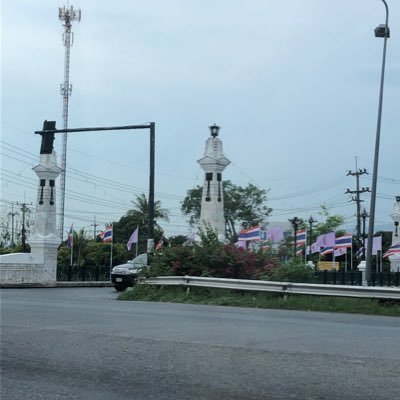 pigbearguy's profile picture. Thai army and Thai police lover