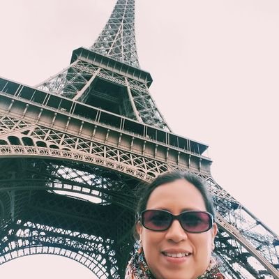 karlimartinez23's profile picture. 