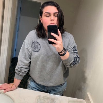 SunsetDreams_T's profile picture. RetroBae 📹