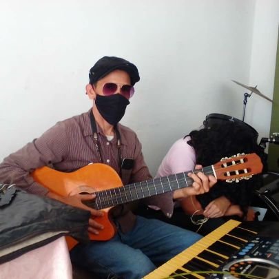 DARWINARAUJO's profile picture. Cristino Catolico, Músico cantor y adorador de Dios, Bolivariano, Revolucionario Anti imperialista , Chavista y Socialista.