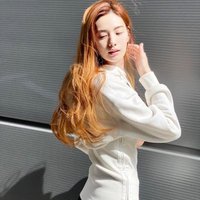 나나 NANA (@cramells_) 's Twitter Profile