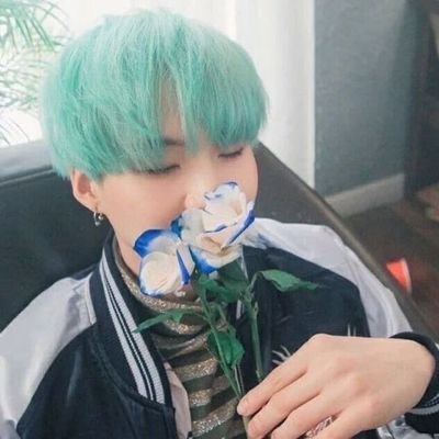 25🌸 •ARMY❣• 🐨🐹🐱🐿🐥🐯🐰 •
i love you more than love @BTS_twt💜