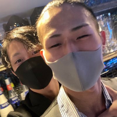 42UbcS7tZeL6gln's profile picture. Atom Group 本店 内勤です😊