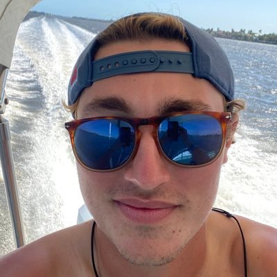 Umberto62617400's profile picture. Just a random dude chasing the American Dream