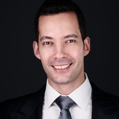 Vice President of Enterprise Strategic Clients at @AMNHealthcare | Co-Founder of @OxfordBrazilEBM | MSc in EBHC from @UniofOxford | MBA from @VanderbiltU