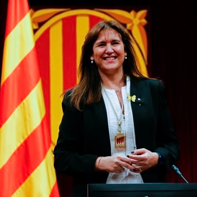 Perfil oficial de la XVIa presidenta del @Parlamentcat, @LauraBorras (2021-2023).