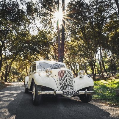 🇨🇵 Chauffeur de voiture de collection à votre service sur la #CotedAzurFrance
Classic car with driver on the #FrenchRiviera

💪 Ambassadeur #CotedAzurFrance