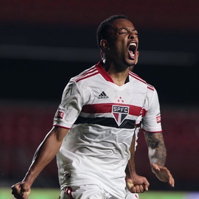 jogador do @saopaulofc