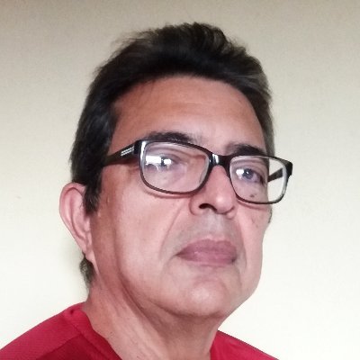 Pedrovicentes's profile picture. Designer Gráfico