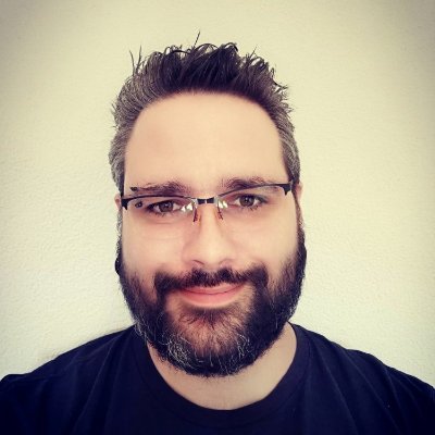 poly2k's profile picture. 