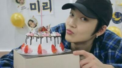 kevinmntbz01's profile picture. i'm the whole damn meal