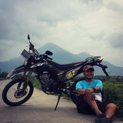 Wahyuilahi07's profile picture. Art, backpacker, photograph, hiking, travelling