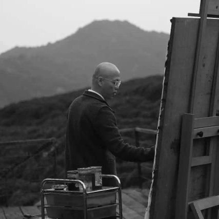 Contemporary Artist - Collaborated with Sotheby's - Exhibited at Venice Biennale in Italy and Milan Design Week
https://t.co/MPFnqCFHGP
