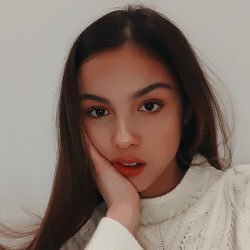 — i could hold you forever and still it wouldn't be enough • {she|her}