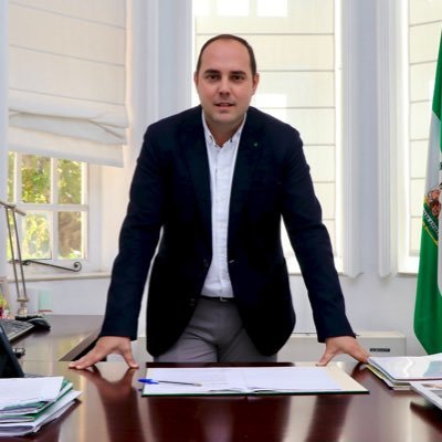 Viceconsejero de Sostenibilidad y Medio Ambiente de @andaluciajunta. Siempre en busca de nuevos retos. ICCP y MBA