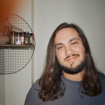 ThBigHoov's profile picture. 