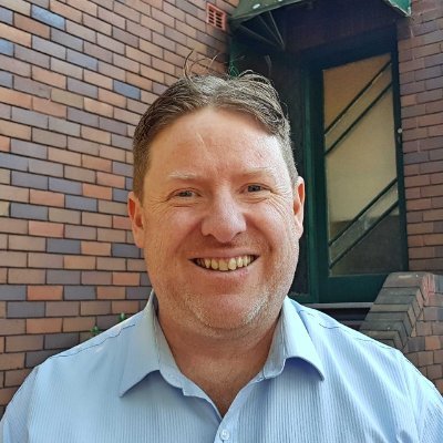 Property valuer out and about around Sydney posting the odd photo or news story.