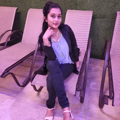 Hi!.It's me Zoya.
I am a digital marketing expert .
A Coffee_Drinker, e_Reader_Addict,Freelancer,Blogger. okh bye! :P