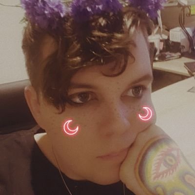 Molly Nadirさんのプロフィール画像