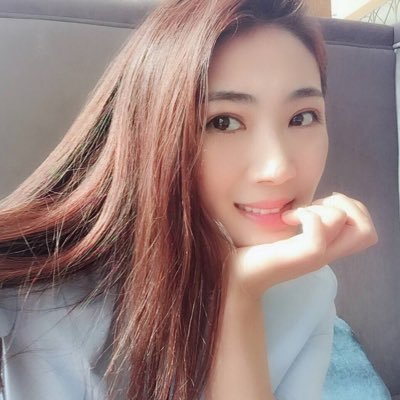 jlNPgn1ZKIv6NOP's profile picture. 活出自我，开心才是最重要的。