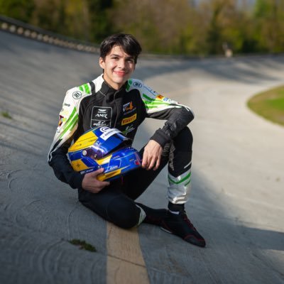 17ans | Pilote automobile 🇫🇷 GT4 European Series - AGS ÉVENTS / ASTON MARTIN