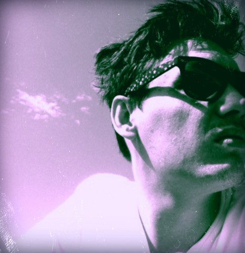 WonderfulGary's profile picture. i am.