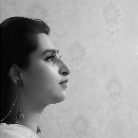 ESCAPE THE ORDINARY !
Indian • Lawyer • Artist