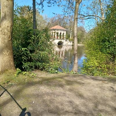 JosieCromwell2's profile picture. 