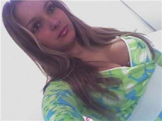 andressa_serra's profile picture. Estudante de Arquitetura, Gaucha e Colorada.