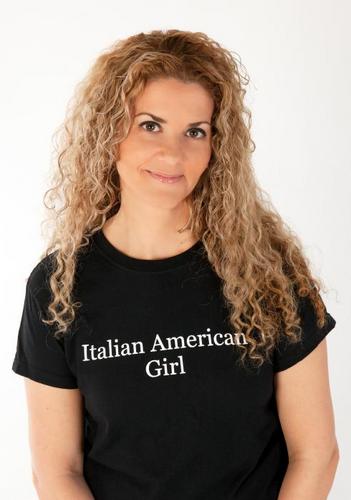 Founder of https://t.co/wulGE6Hpjb - All things Italian American lifestyle -- #italianamerican #media #culture #arts #film #culinary #fashion 🇺🇸 🇮🇹