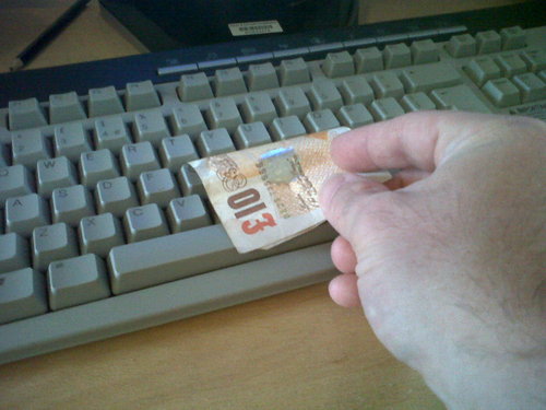 Beat_Cybercrime's profile picture. Committed to helping the non-techie to protect themselves and others from Cybercrime.