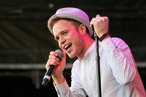 The number1 update page on Olly Murs! Check here for the most recent updates such as competitions, events and appearances!