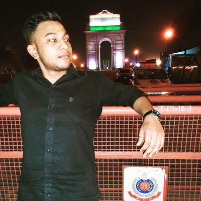 AbdulRe36548794's profile picture. 