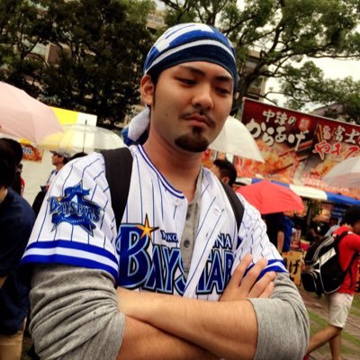 この度下積みの為に修行で1人で活動することになりました‼️ごんぞーチャンネルに戦力として戻れるように1から修行し直しますのでよろしくお願いします😊👍野球⚾️バカラ🃏麻雀🀄️競艇🚤ギャンブル全般💴 YouTubeでカジノ配信、競艇配信などやっていく予定ですのでよろしければ登録お願いします‼️