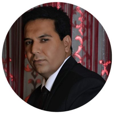 بک آپ @dariush_omran
زندانی سیاسی سابق ،
فعال محیط زیست ،
منتقد دین ،
فالو تایید مواضع افراد نیست .