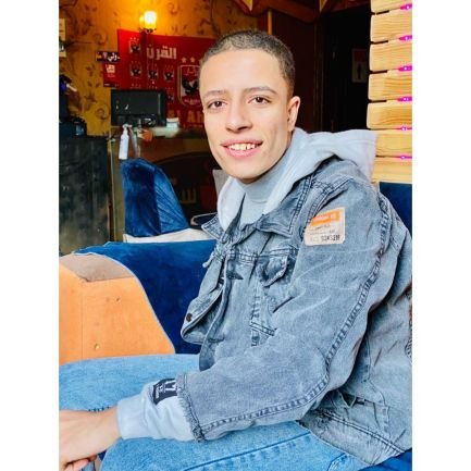 AhmedAboRadi5's profile picture. I feel something beautiful is  coming- I will wait for it every day💙🌼