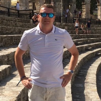 RichBrice233's profile picture. 