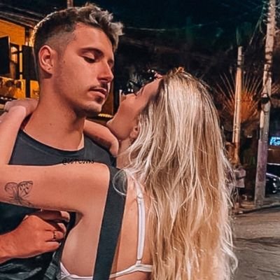 laisslz's profile picture. era pra ser golpe, porém é gada.