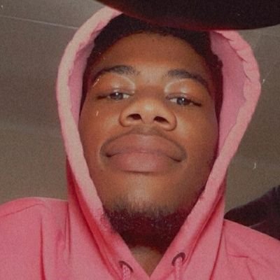 roberthango's profile picture. boredom's new bestfriend