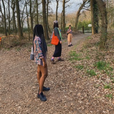 anothershika's profile picture. Unperturbed.