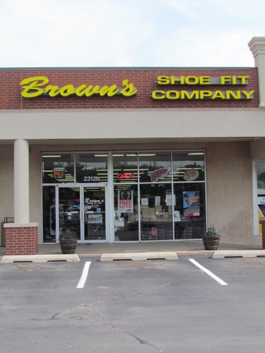 brownsshoefiten's profile picture. Brown’s Shoe Fit Company in Enid features ladies sizes up to size 11 and men’s shoes up to sizes 13 and 14. They also have a knowledgeable staff to make certain